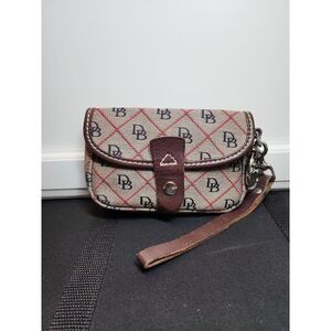 Dooney & Bourke Wristlet